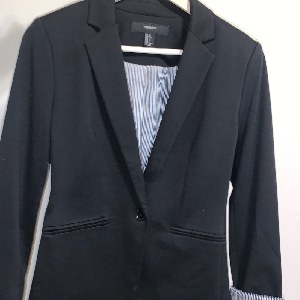 Women’s black blazer